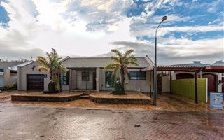 3 Bedroom House in Somerset Park