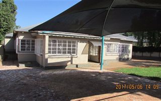 1 Bedroom House in Colbyn