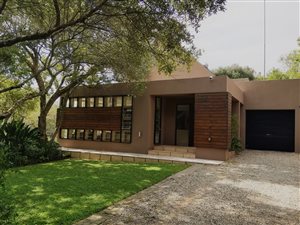 4 Bed House in Johannesburg North