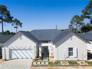 4 Bed House in Val de Vie