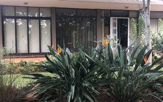 90 m² Office Space in Brummeria