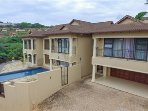 3 Bed Duplex in La Lucia