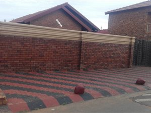 3 Bed House in Vosloorus