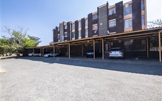 2 Bedroom House in Southcrest