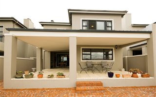 3 Bedroom House in Dennegeur