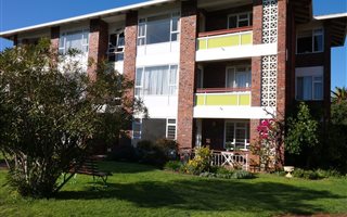 2 Bedroom Apartment in Meadowridge