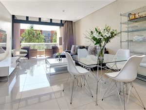 2 Bed Apartment in Melrose Arch