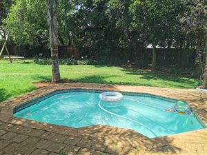 4 Bed House in Kameeldrift