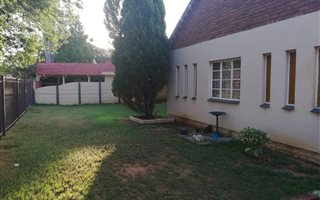3 Bedroom House in Riebeeckstad