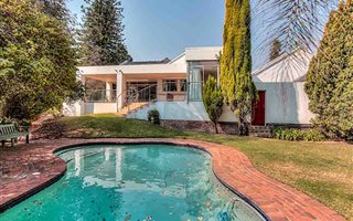 4 Bedroom House in Morningside Manor