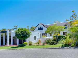 3 Bed House in Fancourt