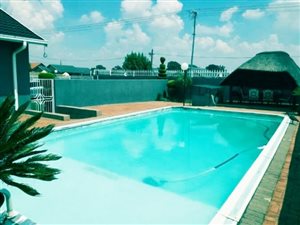 4 Bed House in Evans Park