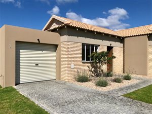 3 Bed House in Hansmoeskraal