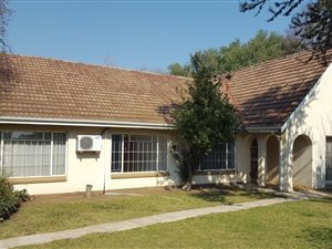 6 Bed House in Benoni AH