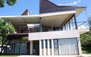 4 Bedroom House in Zinkwazi Beach