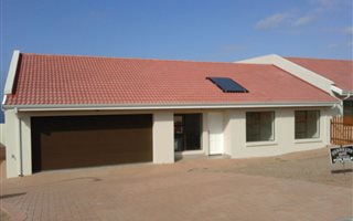 3 Bedroom House in Dana Bay