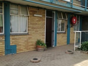 1 Bed Flat in Gezina