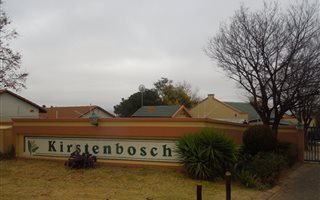 3 Bedroom House in Halfway Gardens