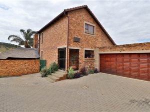 4 Bed Townhouse in Meyersdal