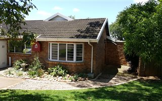 2 Bedroom Townhouse in Gillitts