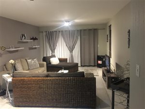 2 Bed Townhouse in Bromhof