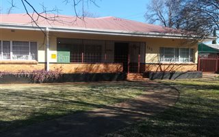 0.5 Bedroom Apartment in Kanoniers Park