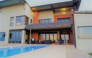 2.1 ha Farm in Rayton