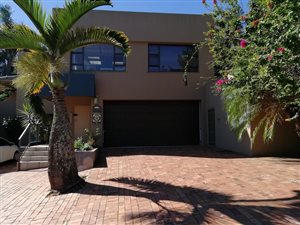 4 Bed House in Sunningdale
