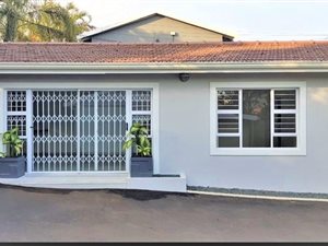 65 m² Commercial space in Durban North