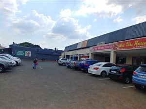 48 m² Commercial space in Glen Marais