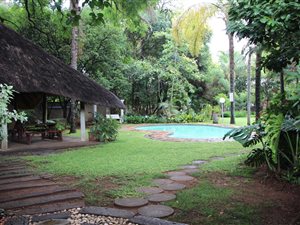 7 Bed, Bed and Breakfast in Waterval East