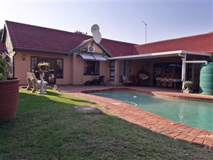 3 Bed House in Herrwood Park