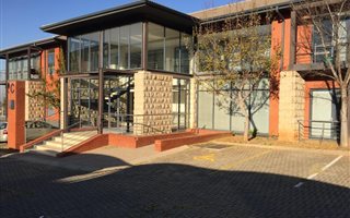 416 m² Commercial space in Meyersdal