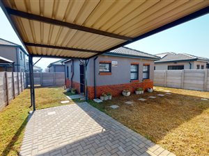 2 Bed House in Kwaggasrand