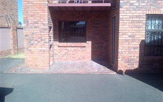 2 Bedroom Apartment in Secunda