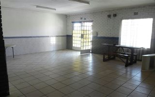 Retail space in Tsakane