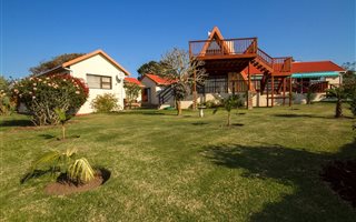 4 Bedroom House in Plettenberg Bay