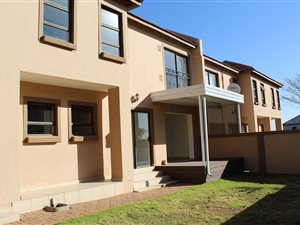 3 Bed Cluster in Valleyview Estate
