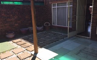 2 Bedroom Duplex in Birchleigh