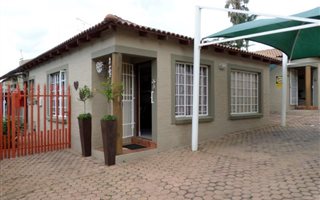 2 Bedroom Townhouse in Greymont