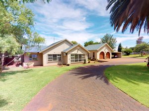 8582 m² Farm in Sterkfontein and surrounds
