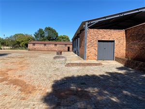2.1 ha Farm in Bapsfontein