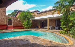 4 Bedroom House in Malvern