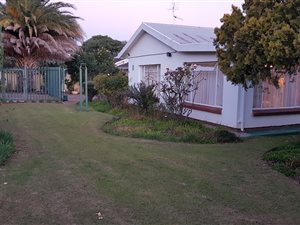 430 m² Commercial space in Van Coller Park