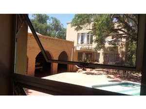 517 m² Land available in Hennenman
