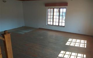 5 Bedroom House in Laezonia