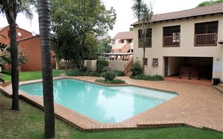 2 Bedroom Apartment in Bryanston