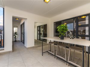 2 Bed Apartment in Linbro Park