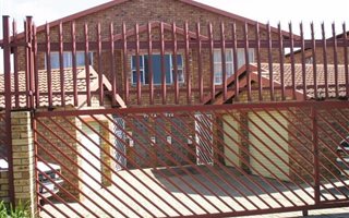 3 Bedroom Flat in Turffontein