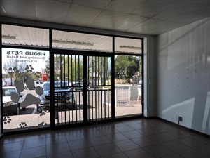 52 m² Retail Space in Strubens Valley